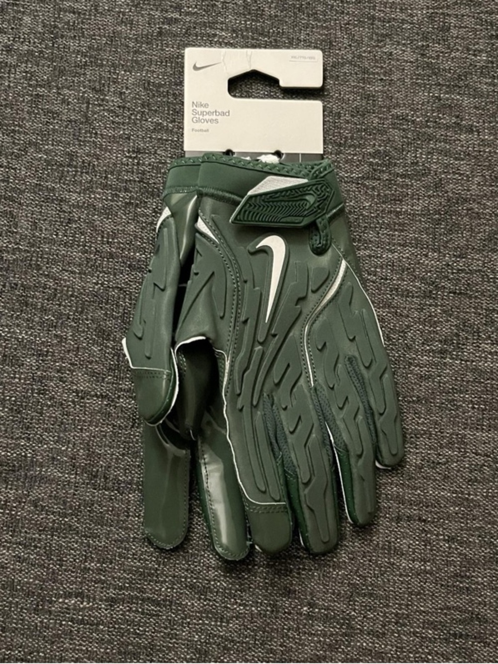 Nike Men’s Green Superbad Football Gloves